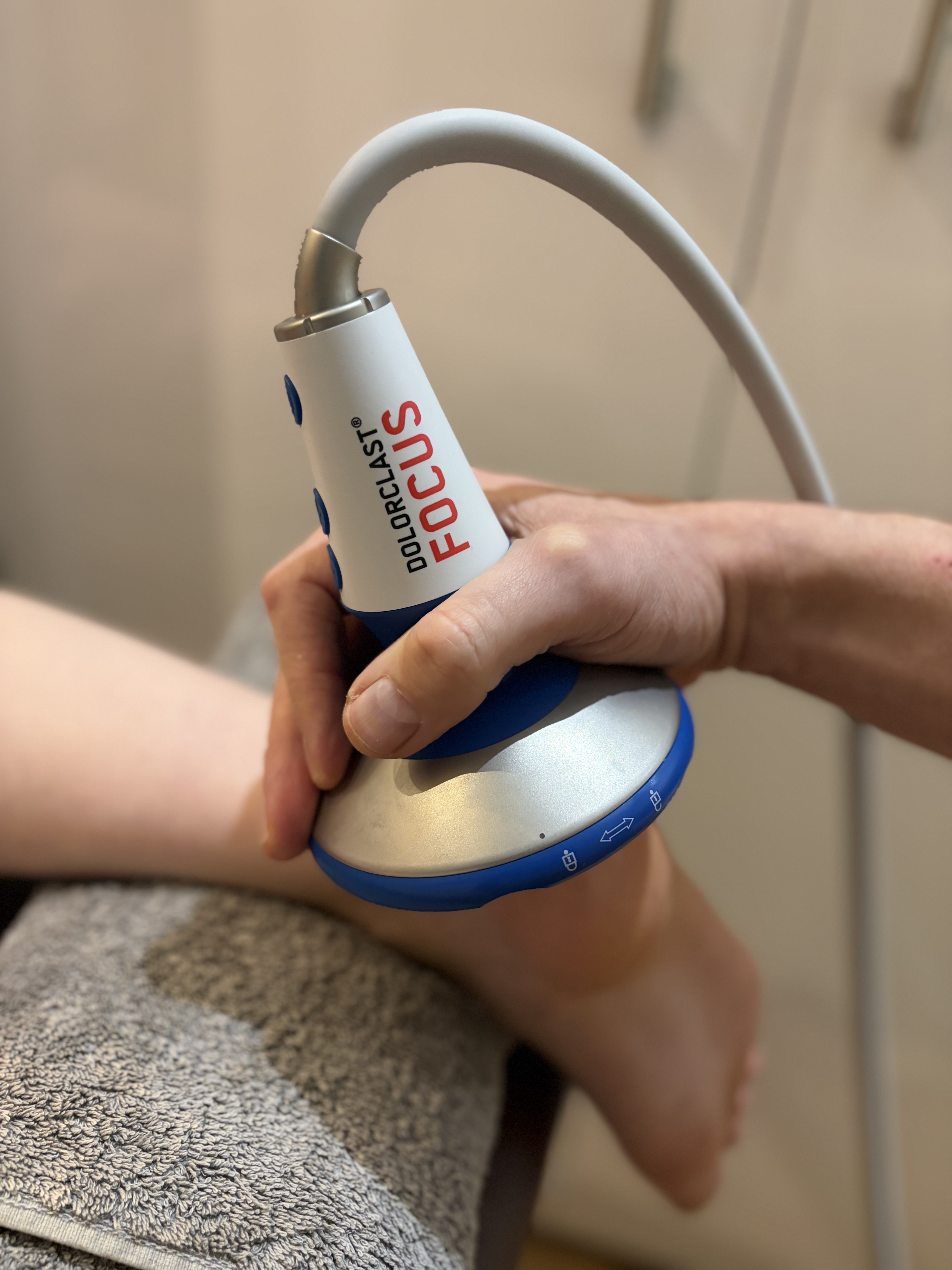 Shockwave, Laser & TECAR Therapy